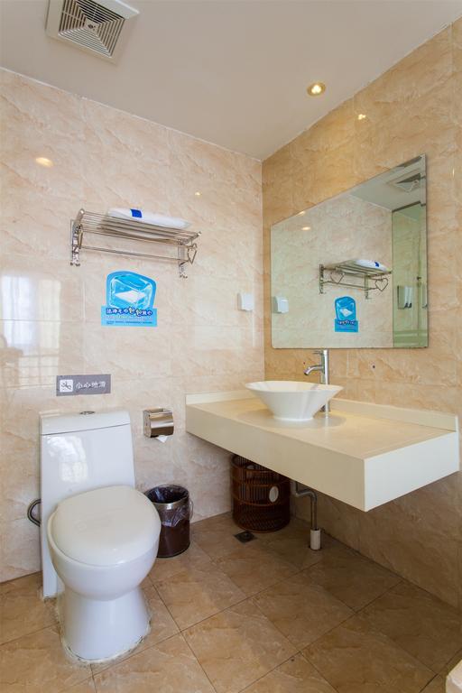 7Days Inn Qingdao Haiyunan Xinglong Road Camera foto